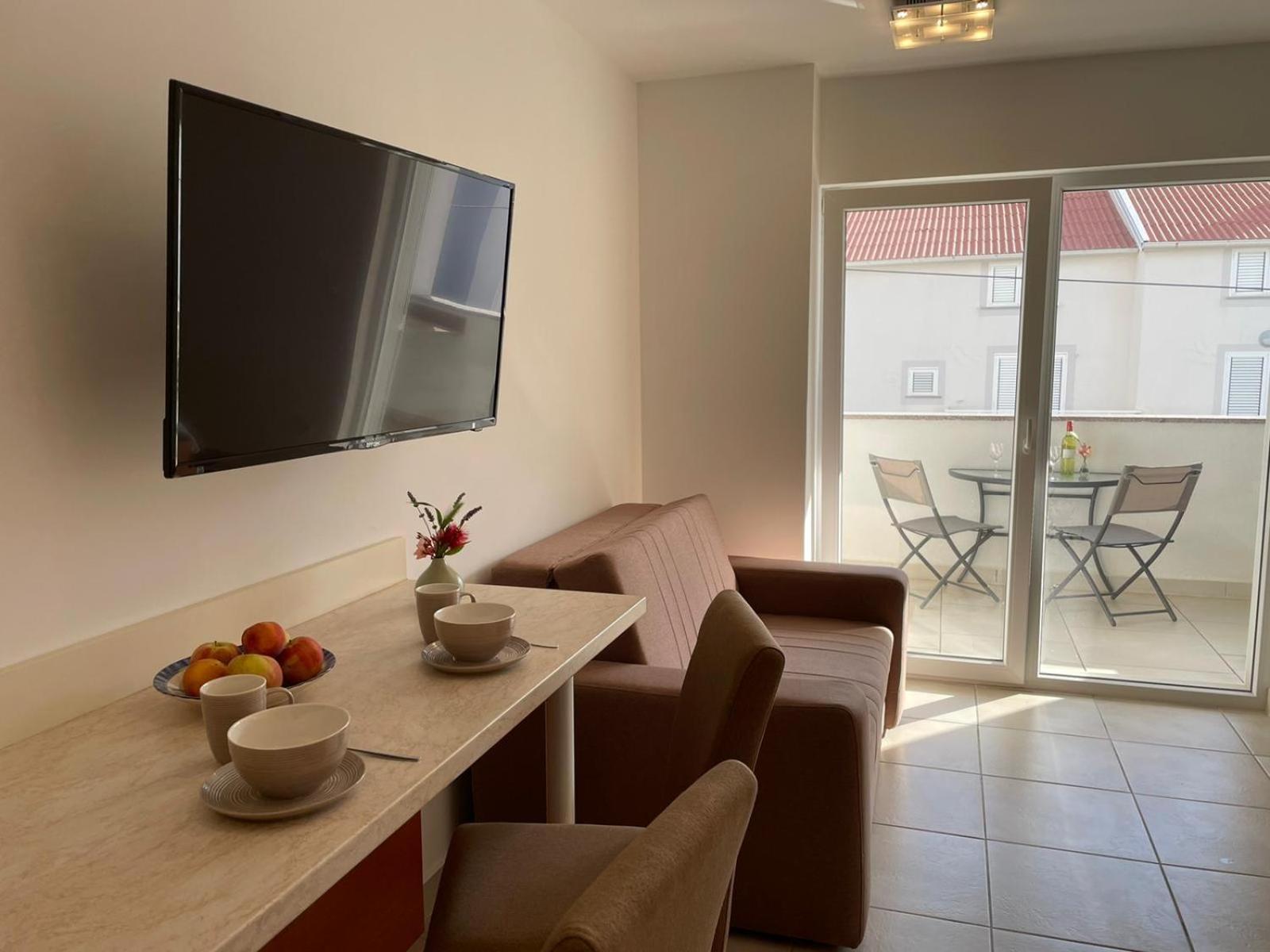Novalja Apartments By Nena Exterior photo